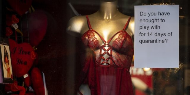Κορονοϊός: “Χρυσές” δουλειές κάνουν τα sex shops της Ρωσίας