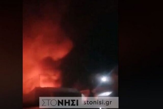 Φωτιά σε δομή προσφύγων στη Λέσβο