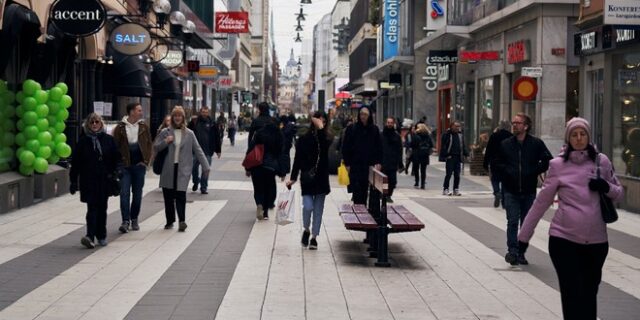 Κορονοϊός: Η Σουηδία απαγορεύει τις δημόσιες συγκεντρώσεις άνω των 50 ατόμων