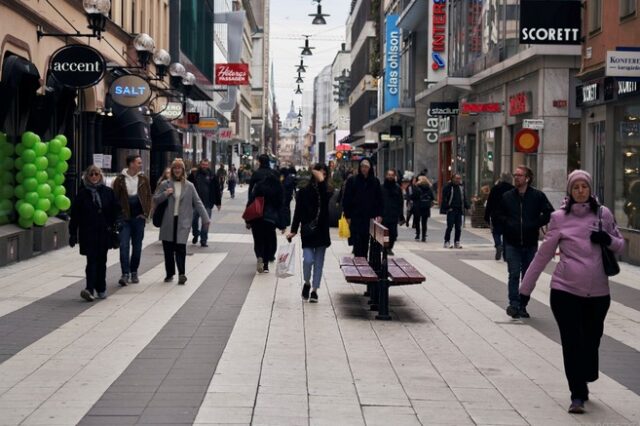 Κορονοϊός: Η Σουηδία απαγορεύει τις δημόσιες συγκεντρώσεις άνω των 50 ατόμων