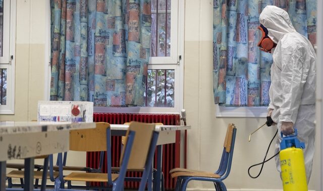 Κορονοϊός: Έκτακτα μέτρα σε Ηλεία, Αχαΐα, Ζάκυνθο – Κλειστά σχολεία και Πανεπιστήμια, ακύρωση εκδηλώσεων