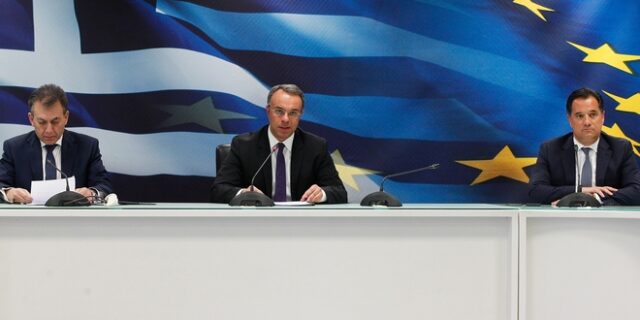 Κορονοϊός-Μέτρα στήριξης: Συμβολή του κράτους στο δώρο Πάσχα και 800 ευρώ και σε επιστήμονες