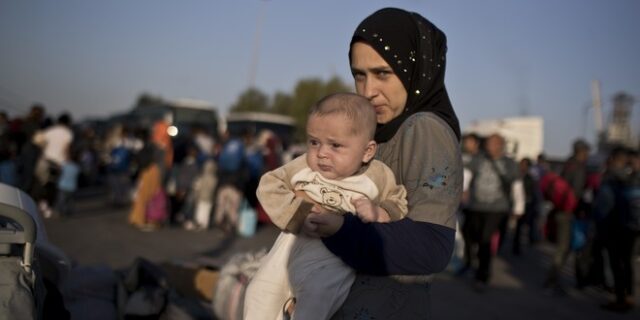 Η Αλβανία έτοιμη να υποδεχθεί 30.000 Σύρους πρόσφυγες