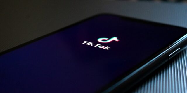 Tik Tok: Η εφαρμογή που κατέκτησε τον πλανήτη εν μέσω καραντίνας
