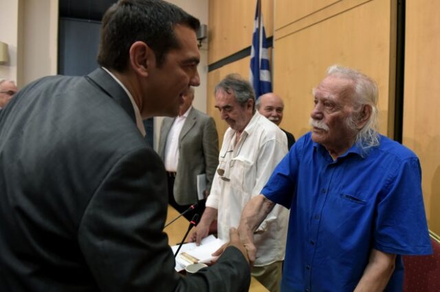 Τσίπρας για Γλέζο: “Η Ελλάδα έχασε έναν σπουδαίο μαχητή πρώτης γραμμής”