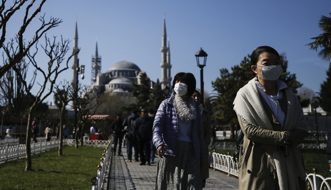 Κορονοϊός – Τουρκία: Περιορισμοί στις ώρες λειτουργίας των καταστημάτων και στα μέσα μεταφοράς