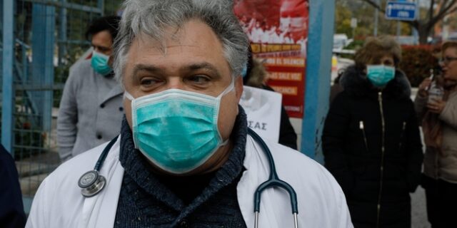 Κίνα: Δωρεά 20.000 προστατευτικών μασκών για τα ΚΥΤ και τη δομή στο Κρανίδι