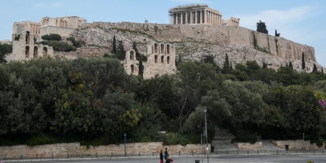 Ύμνοι Bloomberg: Οι ταπεινοί Έλληνες δείχνουν πώς να χειριστούμε τον κορονοϊο