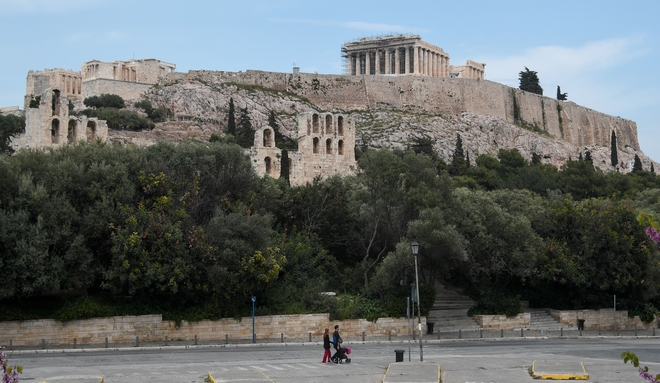 Ύμνοι Bloomberg: Οι ταπεινοί Έλληνες δείχνουν πώς να χειριστούμε τον κορονοϊο