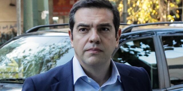 Τσίπρας: Αυτονόητα στο πλευρό των ανθρώπων του Πολιτισμού