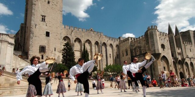 Κορονοϊός-Γαλλία: Ακυρώθηκε το Φεστιβάλ της Αβινιόν