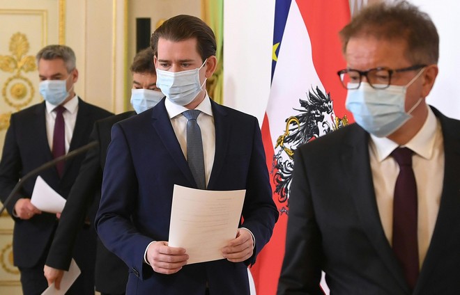 Κορονοϊός: Μειώνονται τα κρούσματα στην Αυστρία