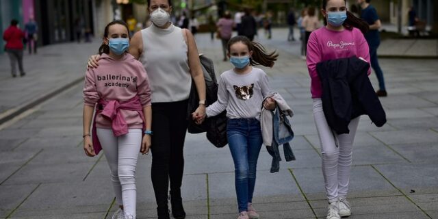 Κορονοϊός: Μείωση των θανάτων στην Ισπανία – 301 νέοι σε μια μέρα