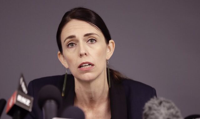Νέα Ζηλανδία: 20% μείωση στους μισθούς της κυβέρνησης για ένα εξάμηνο