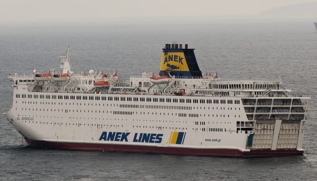 Κορονοϊός: Πάνω από 120 κρούσματα στο πλοίο “Ελευθέριος Βενιζέλος”