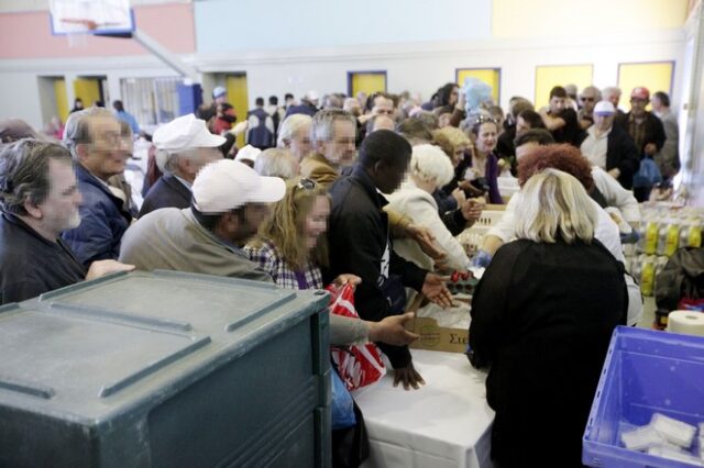 Διανομή 40.000 γευμάτων σε ευπαθείς ομάδες πολιτών, στους δήμους της Αττικής