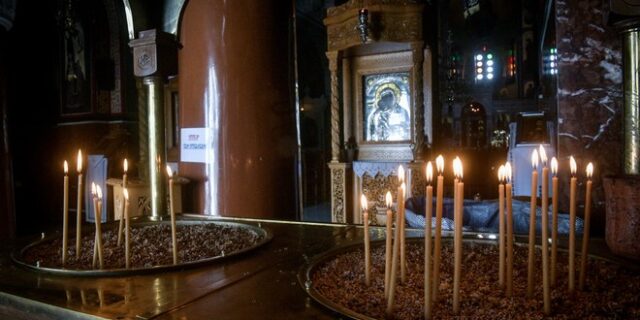 Χαλκιδική: Ξύλο, μπάχαλο και πρόστιμα σε παράνομη Θεία Λειτουργία
