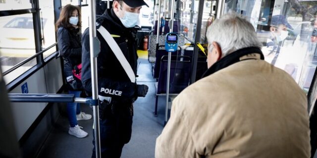 Τους σχεδόν 25.000 έφτασαν οι παραβάτες των άσκοπων μετακινήσεων
