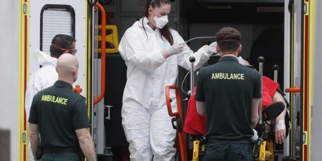 Κορονοϊός: Ακόμα 866 νεκροί στην Αγγλία, έφτασαν τους 8.114