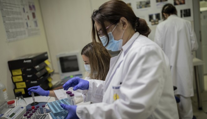 Cobra Biologics: Τέλη Μαΐου θα ξέρουμε αν μπορούμε να παρασκευάσουμε 1 εκατ. δόσεις εμβολίου