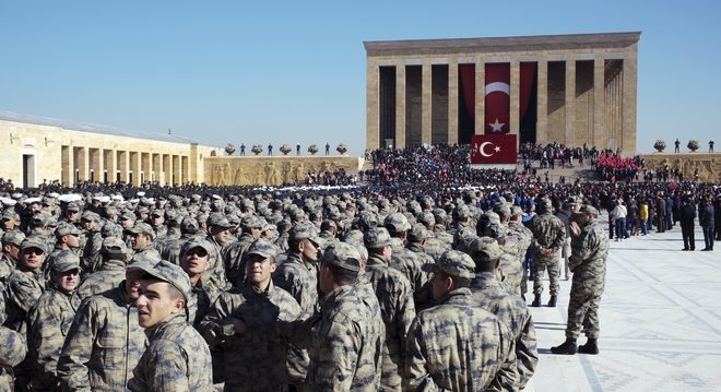 Ο Ερντογάν τα δίνει όλα για τον τουρκικό στρατό