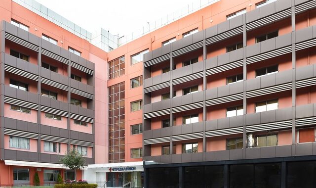Η ΕΥΡΩΚΛΙΝΙΚΗ υποστηρίζει το Εθνικό Σύστημα Υγείας παραχωρώντας 30 κλίνες και το τμήμα Επειγόντων Περιστατικών της