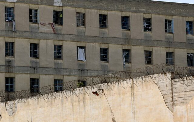 Διεθνής Αμνηστία: Επείγουσα ανάγκη για μέτρα προστασίας στις φυλακές από τον κορονοϊο