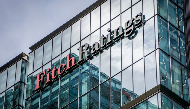 Ο οίκος αξιολόγησης Fitch Ratings υποβάθμισε το αξιόχρεο της Ιταλίας