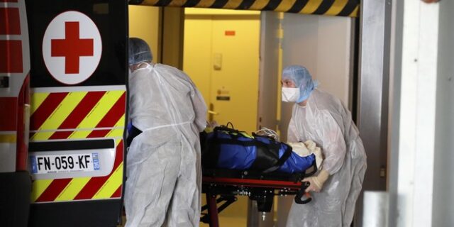 Κορονοϊός: Θλιβερό ρεκόρ στη Γαλλία, 762 θάνατοι σε ένα 24ωρο
