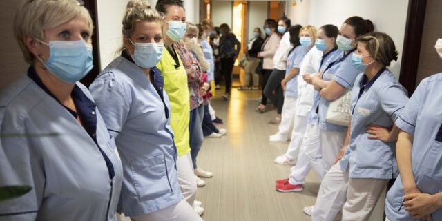 Γαλλία: Στα ύψη τα νέα κρούσματα κορονοϊού