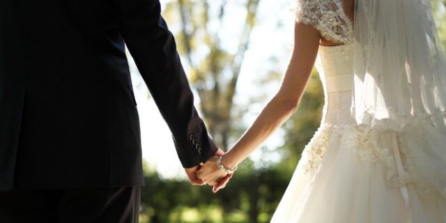Τι θα γίνει με τους γάμους που είναι προγραμματισμένοι το καλοκαίρι