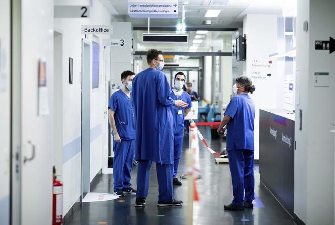 Κορονοϊός – Γερμανία: Περισσότεροι από 2.300 γιατροί και νοσηλευτές έχουν μολυνθεί