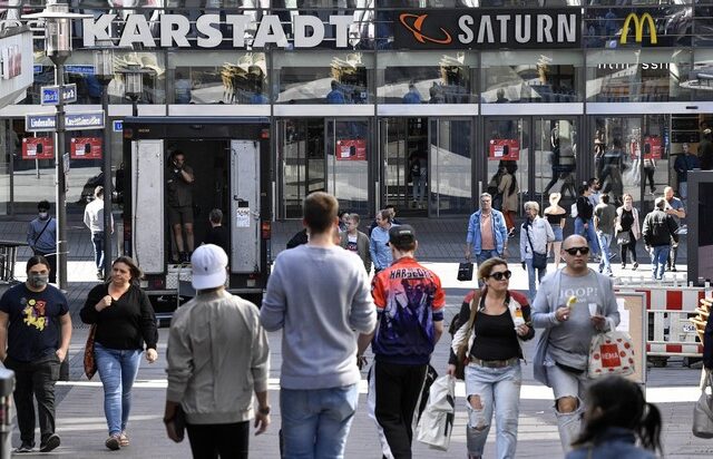 Γερμανία: Φόβοι για νέο, χειρότερο κύμα κορονοϊού λόγω χαλάρωσης των μέτρων