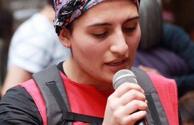 Η Helin Bolek πέθανε για την ελευθερία: Ποιο είναι το συγκρότημα που εξόργισε τον Ερντογάν