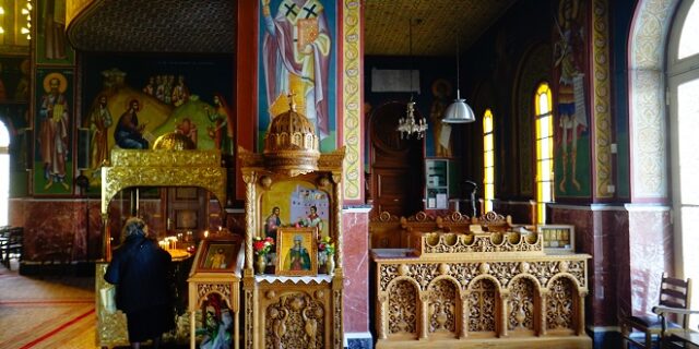 Εορτολόγιο: Ποιοι γιορτάζουν τη Δευτέρα 6 Απριλίου