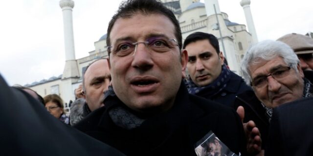 Ολική απαγόρευση κυκλοφορίας ζητάει ο δήμαρχος Κωνσταντινούπολης