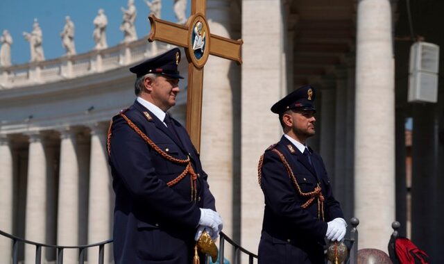 Κορονοϊός – Ιταλία: Η αστυνομία θα πηγαίνει τη σύνταξη στους ηλικιωμένους