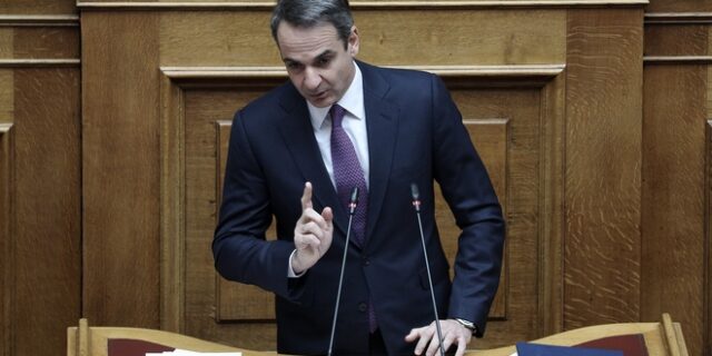Μητσοτάκης: “Κρίσιμος ο Απρίλιος. Αν χαλαρώσουμε θα το πληρώσουμε”