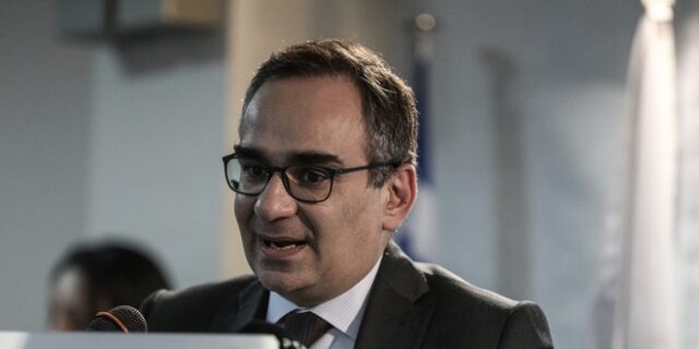 Κοντοζαμάνης: Διατηρήσαμε τη μετάδοση του ιού χαμηλά και το σύστημα υγείας λειτουργικό