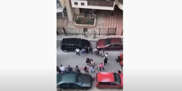 Κορονοϊός: Ποια καραντινα; – Τρικούβερτο γλέντι έστησαν στο Κορδελιό