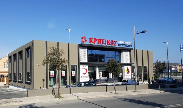 Tα Super Market Κρητικός δωρίζουν χυμούς,νερά & 10.000 μάσκες στα νοσοκομεία της Ελλάδας