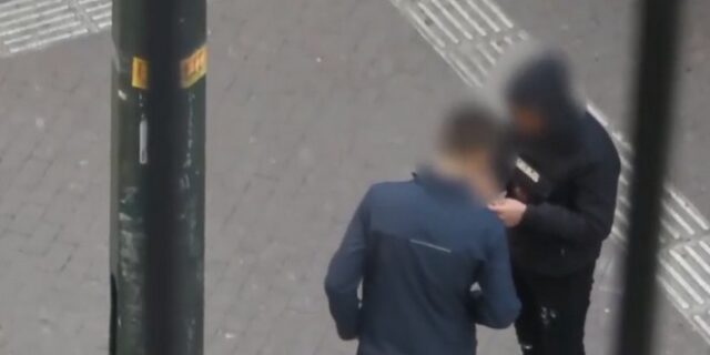 Στη δημοσιότητα τα στοιχεία και βίντεο από την δράση μελών διακίνησης ναρκωτικών στα Εξάρχεια