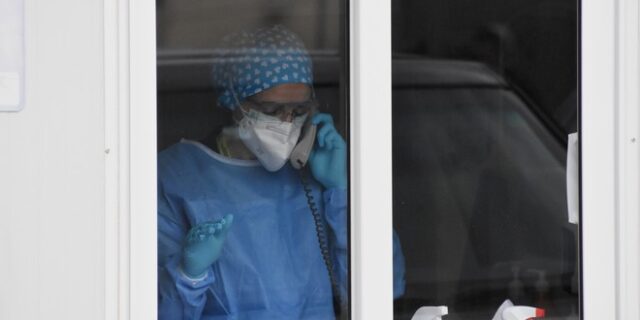 Δημοσκόπηση MRB για κορονοϊό: Ικανοποίηση για τη διαχείριση – Προβληματισμός για την οικονομία