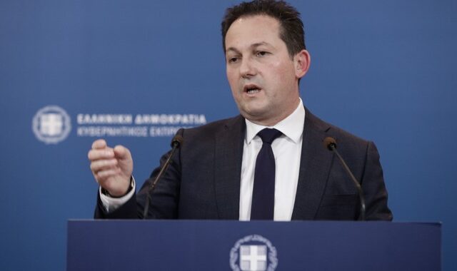 Πέτσας για Κοροβέση: “Με θλίψη αποχαιρετούμε τον αγωνιστή της αντίστασης”