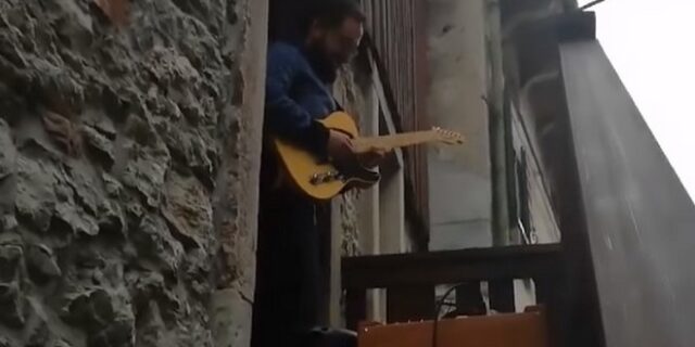 Κορονοϊός στην Ιταλία: Καραντίνα σε ρυθμούς Pink Floyd