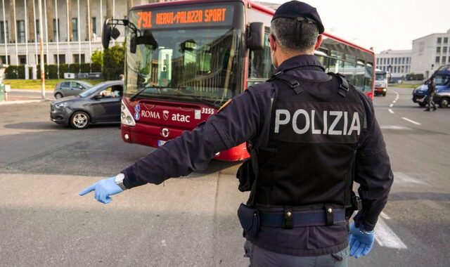 Κορονοϊός – Ιταλία: “Βοηθήστε μας μένοντας σπίτι”, το μήνυμα της αστυνομίας