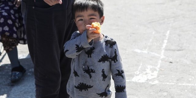 Επανεγκατάσταση 1.600 ασυνόδευτων προσφυγόπουλων από την Ελλάδα σε χώρες της ΕΕ