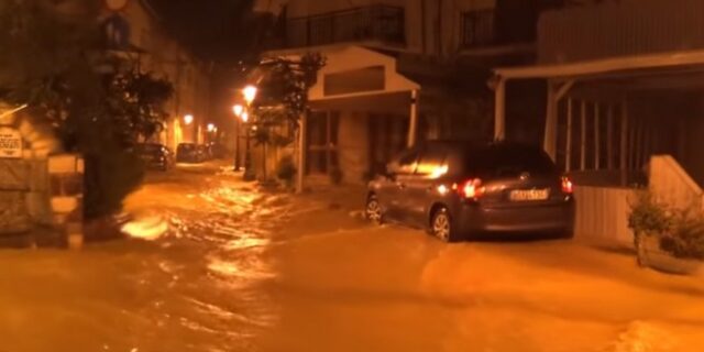 Κακοκαιρία: Σε κατάσταση έκτακτης ανάγκης η Σκιάθος