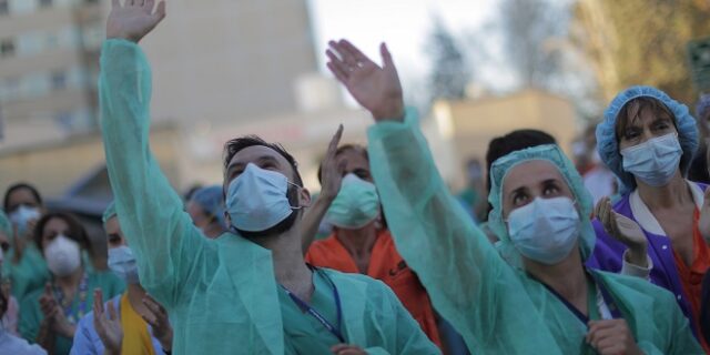 Κορονοϊός: Συγκλονιστική μαρτυρία 29χρονου – “Τους ρωτούσα αν θα πεθάνω, μου έλεγαν δεν ξέρουμε”