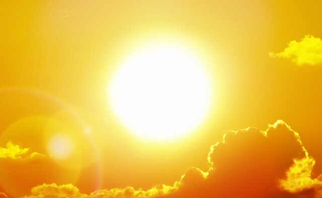 Κορονοϊός: Ηλιος, ζέστη και υγρασία τον αποδυναμώνουν
